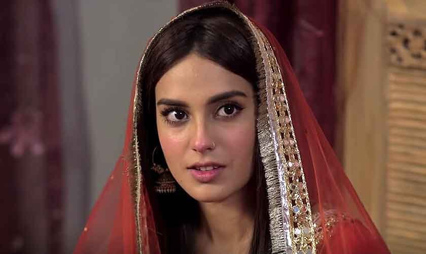 iqra aziz