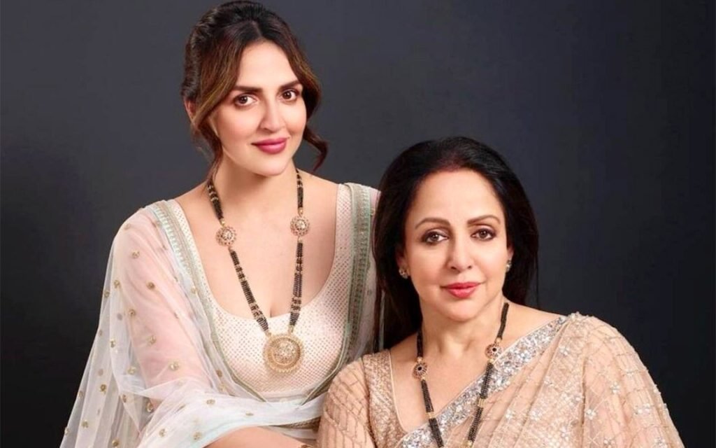 esha deol and hema malini