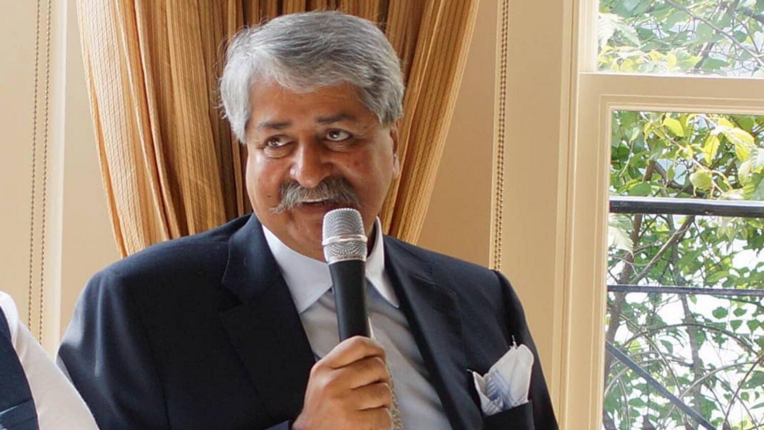 naveed qamar