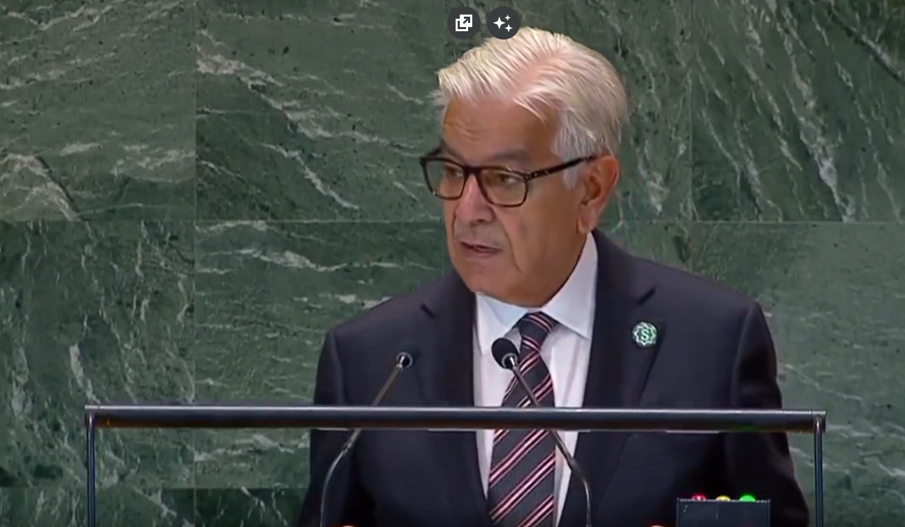 khawaja asif