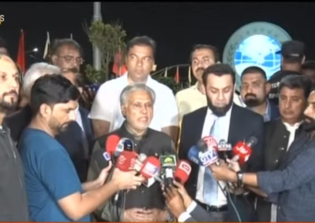 ishaq dar