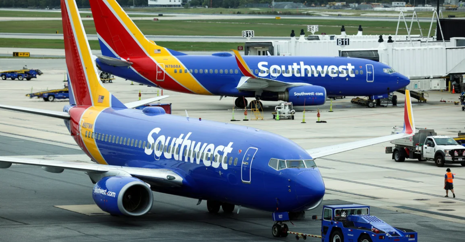 Bullet strikes Southwest Airlines plane as it prepares to depart from Dallas airport